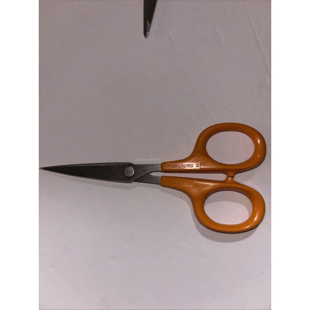 FISKARS Stainless Steel Scissors Sewing Craft USA 5 in Orange Handle Lot Of 4